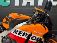 HONDA CBR1000RR Fireblade