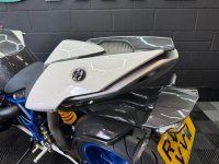 BMW HP2