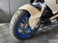 BMW HP2