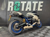 BMW HP2