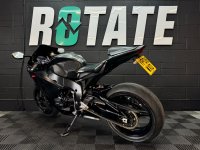 HONDA CBR1000RR Fireblade