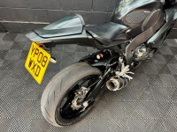 HONDA CBR1000RR Fireblade
