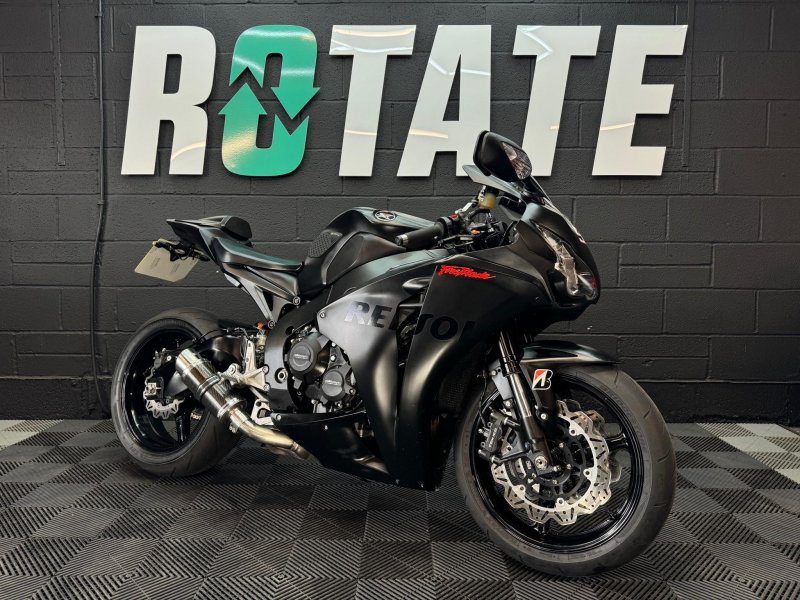 HONDA CBR1000RR Fireblade