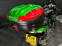 KAWASAKI ZZR1400