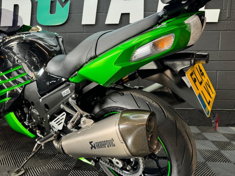 KAWASAKI ZZR1400
