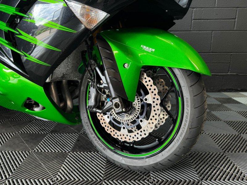 KAWASAKI ZZR1400