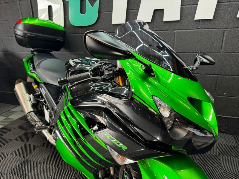 KAWASAKI ZZR1400