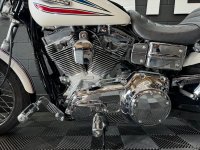 HARLEY-DAVIDSON Dyna