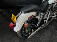 HARLEY-DAVIDSON Dyna