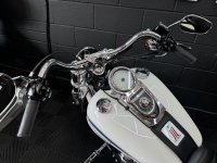 HARLEY-DAVIDSON Dyna