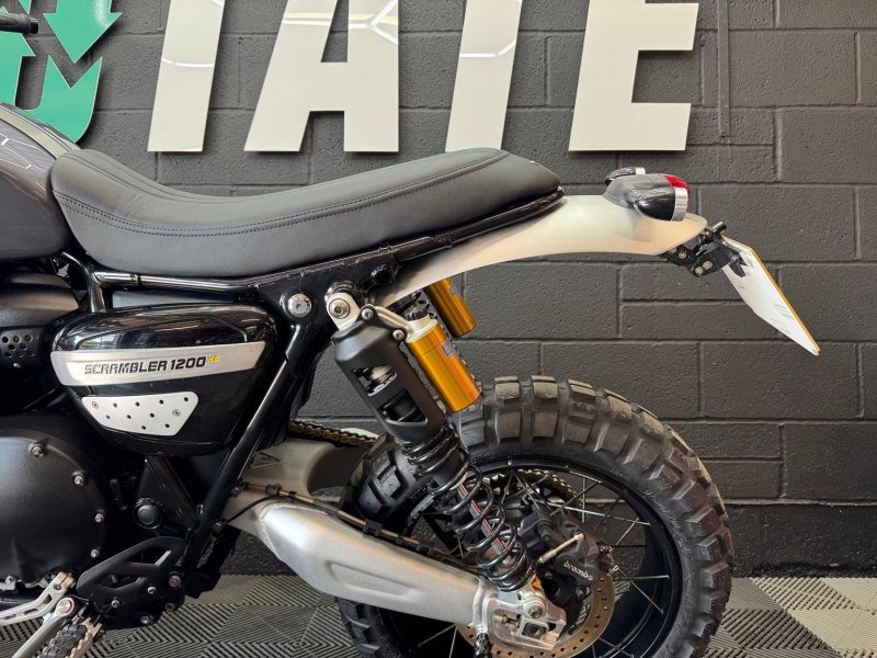TRIUMPH SCRAMBLER 1200