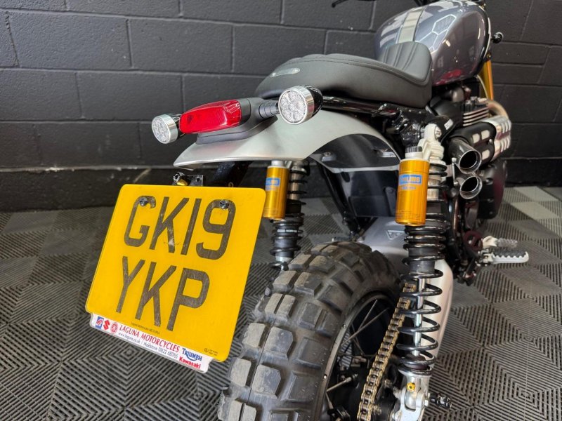 TRIUMPH SCRAMBLER 1200