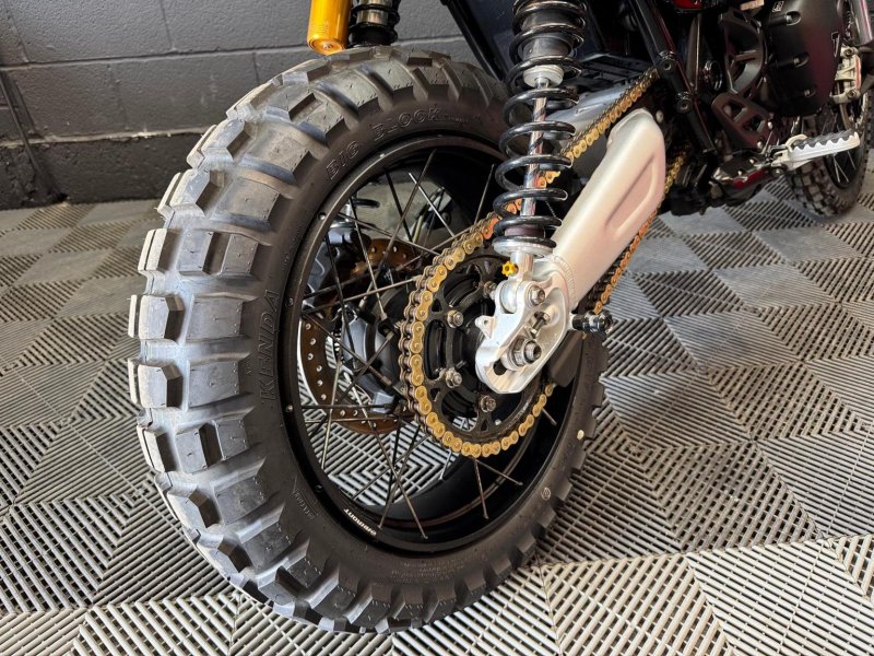 TRIUMPH SCRAMBLER 1200