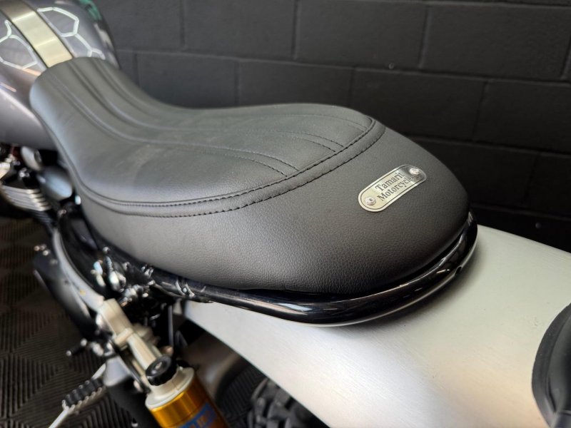 TRIUMPH SCRAMBLER 1200
