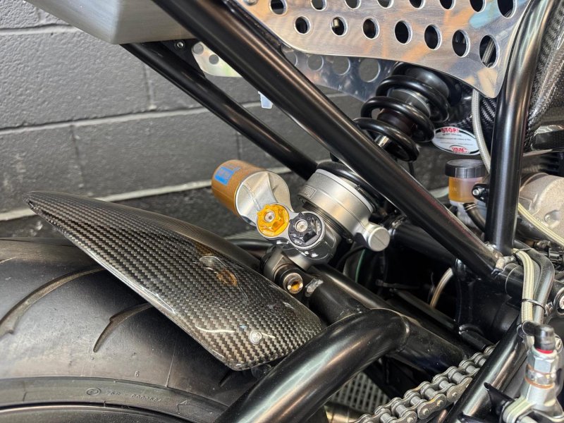 NORTON DOMINATOR