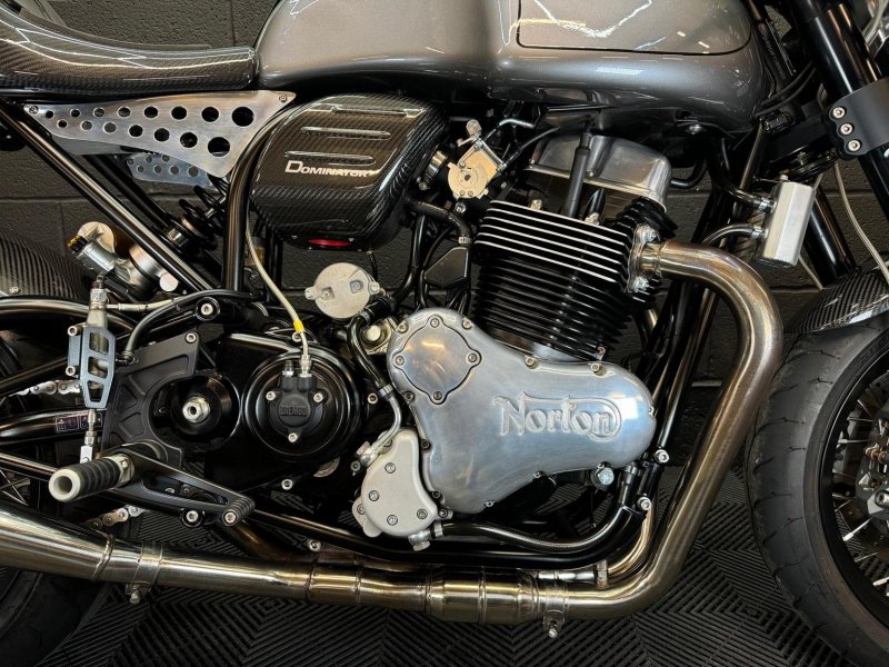 NORTON DOMINATOR