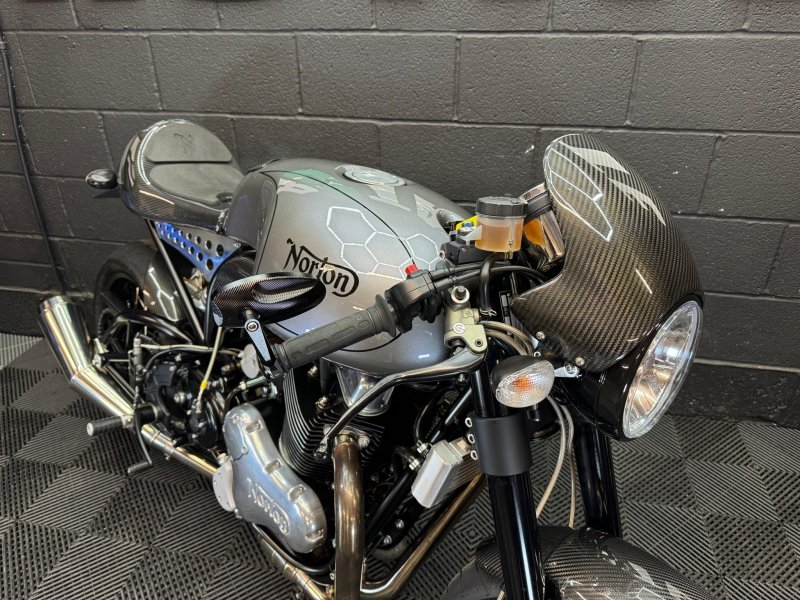 NORTON DOMINATOR