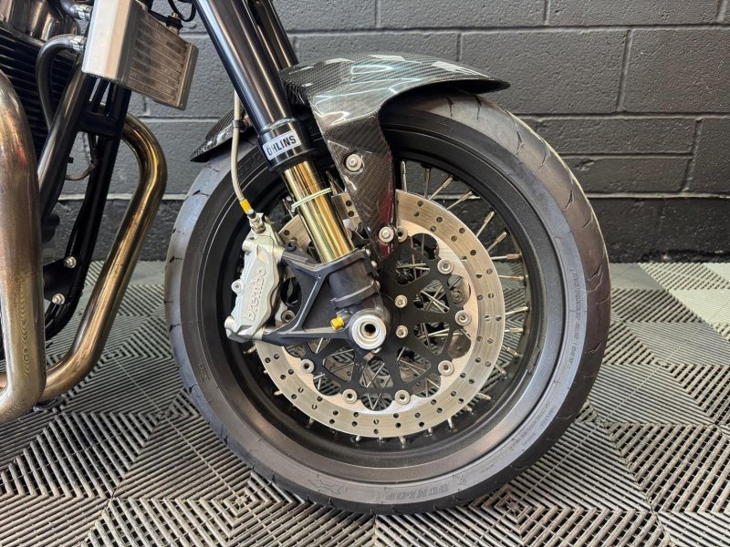 NORTON DOMINATOR
