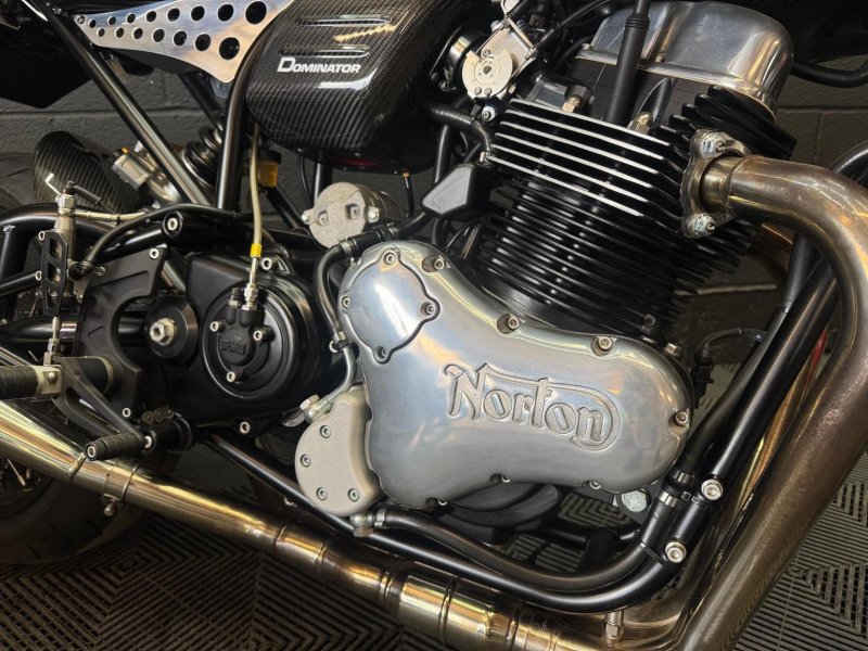 NORTON DOMINATOR