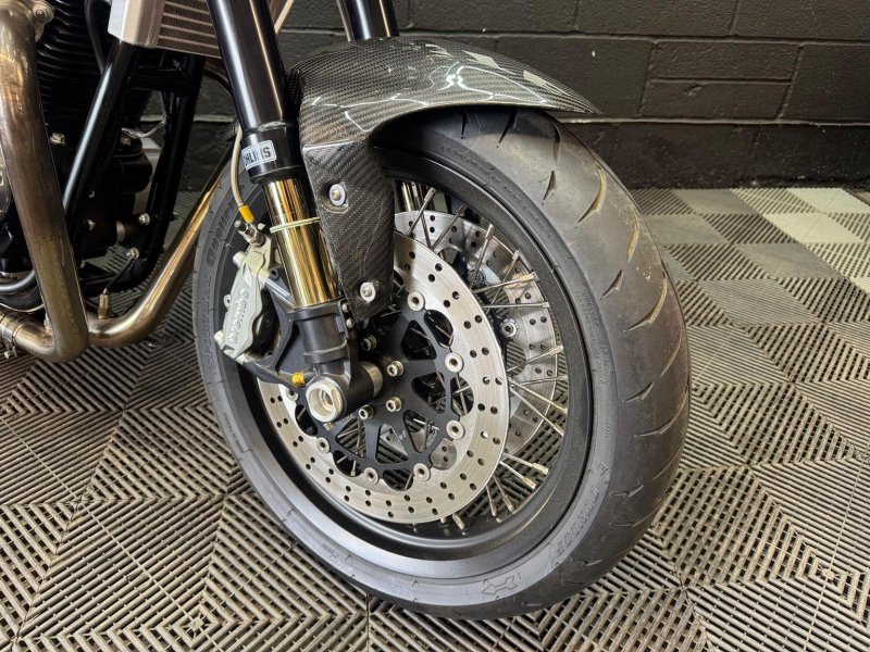 NORTON DOMINATOR