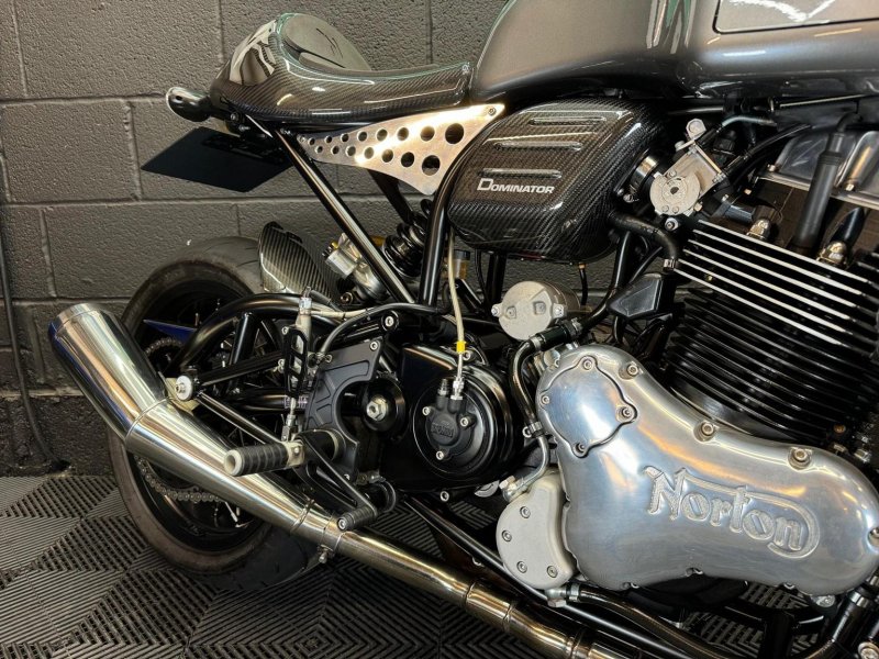 NORTON DOMINATOR