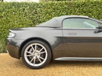 ASTON MARTIN VANTAGE