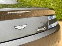 ASTON MARTIN VANTAGE