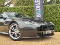 ASTON MARTIN VANTAGE