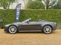 ASTON MARTIN VANTAGE