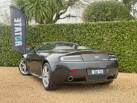 ASTON MARTIN VANTAGE