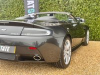 ASTON MARTIN VANTAGE