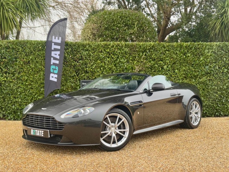 ASTON MARTIN VANTAGE