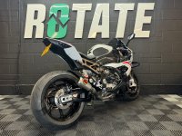 BMW S1000RR
