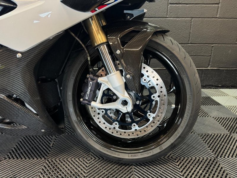 BMW S1000RR