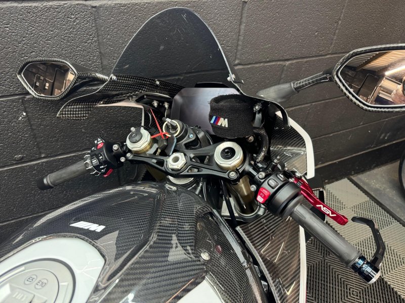 BMW S1000RR