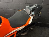 KTM 1290 SUPER DUKE R