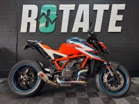 KTM 1290 SUPER DUKE R