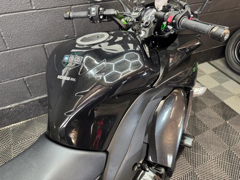 KAWASAKI Z1000