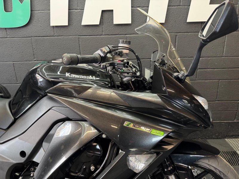 KAWASAKI Z1000