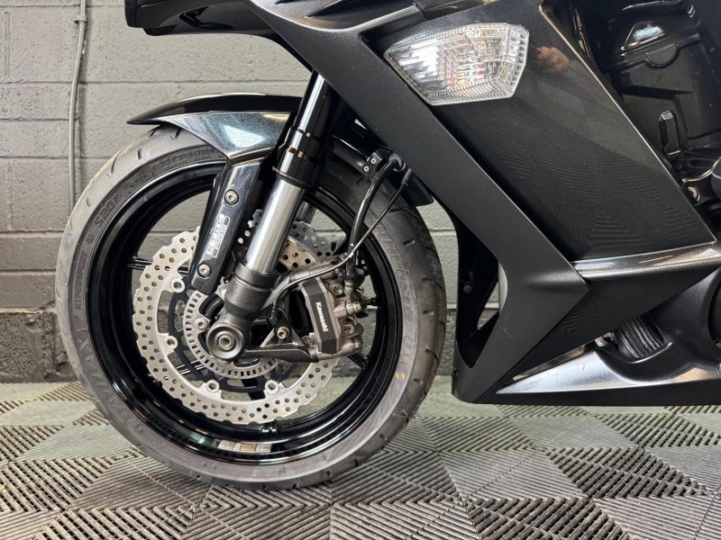 KAWASAKI Z1000