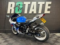 SUZUKI GSXR600