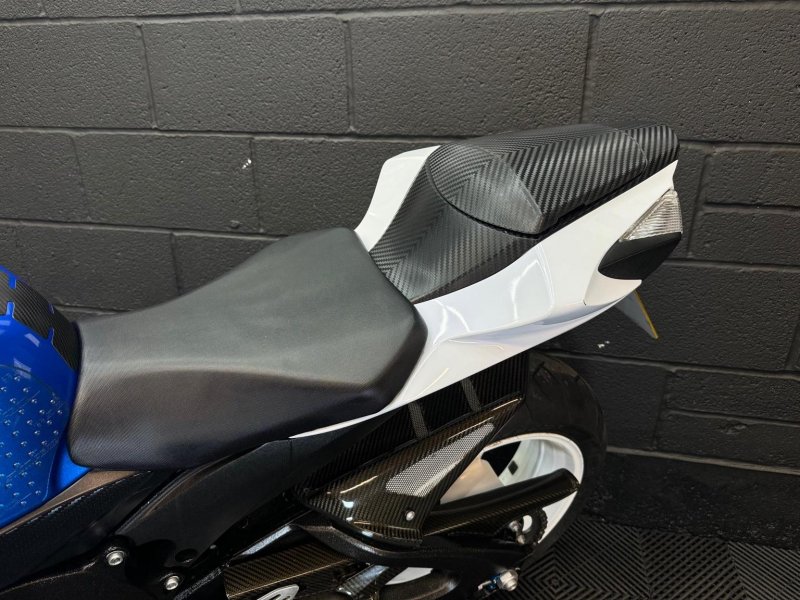 SUZUKI GSXR600