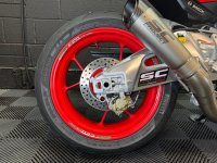 APRILIA Tuono 1100 V4