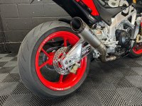 APRILIA Tuono 1100 V4