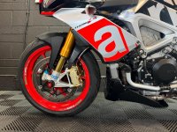 APRILIA Tuono 1100 V4