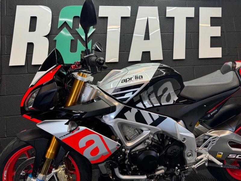 APRILIA Tuono 1100 V4