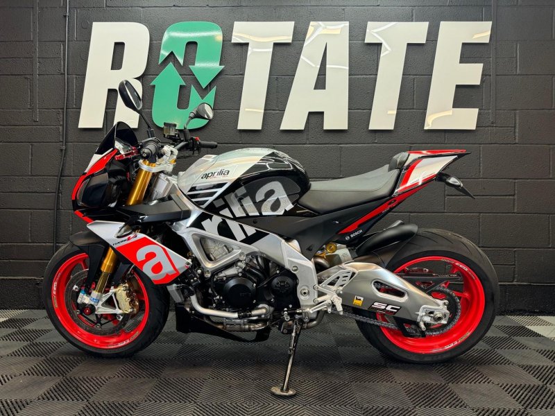 APRILIA Tuono 1100 V4