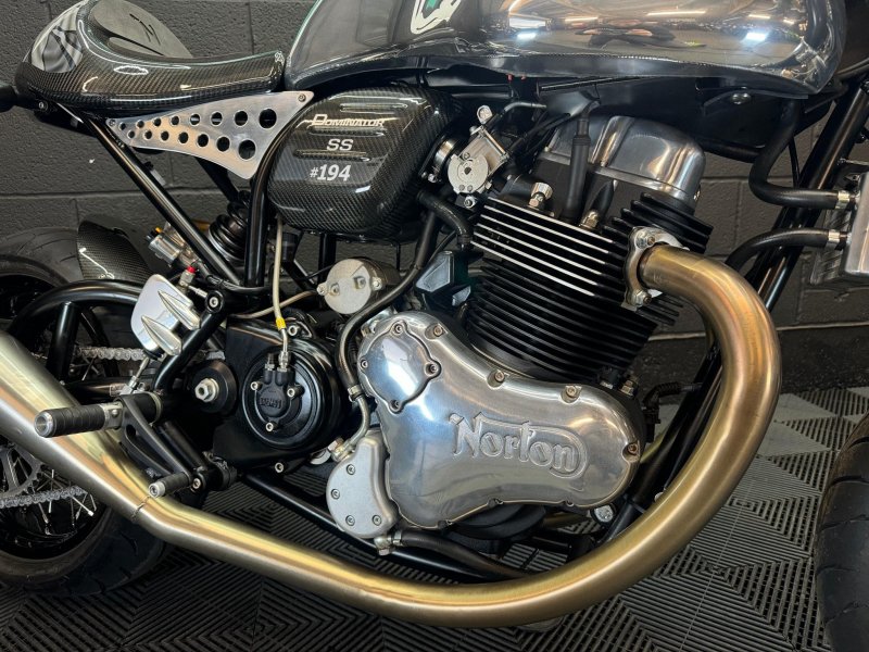 NORTON DOMINATOR