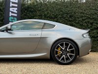 ASTON MARTIN VANTAGE