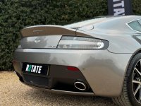 ASTON MARTIN VANTAGE